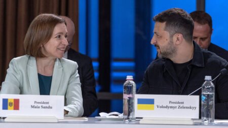 Майя Санду и Владимир Зеленский на международной встрече, июнь 2025