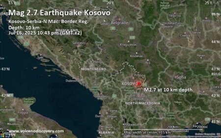 Карта землетрясения магнитудой 2.7 на границе Косово, Сербии и Северной Македонии