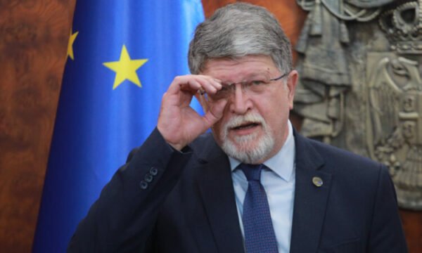 Тончи Пикула, спецдокладчик Европарламента по Западным Балканам