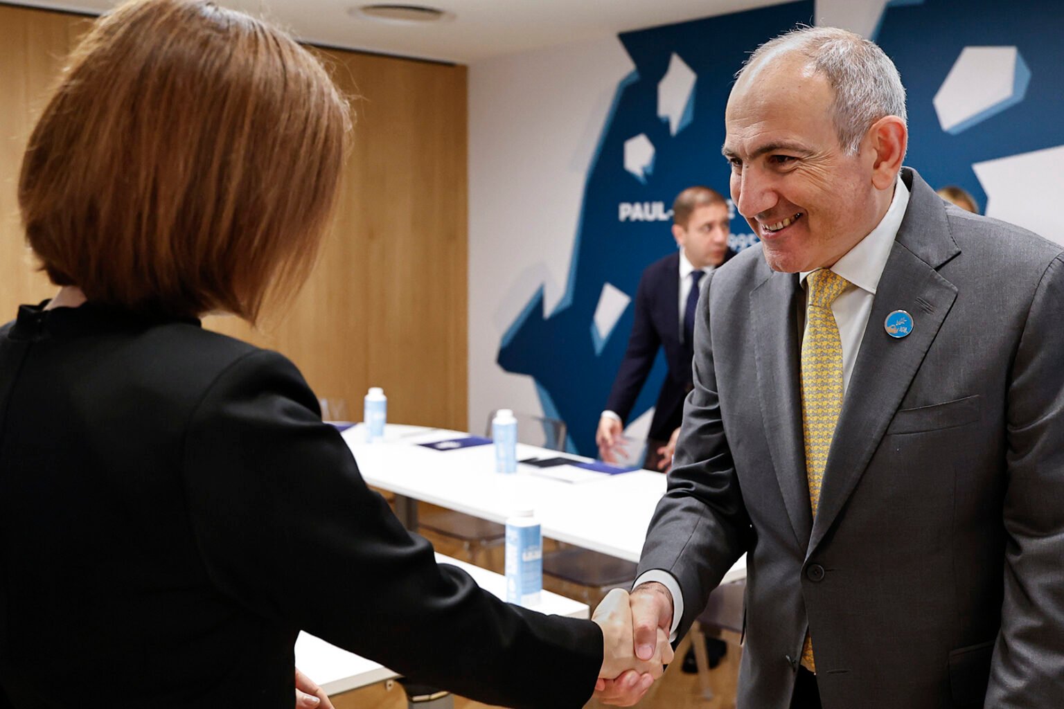 Пашинян и Санду провели встречу в Париже: обсудили мирные соглашения и европейские реформы Встреча Николы Пашиняна и Майи Санду в Париже