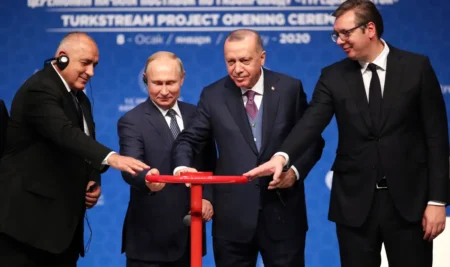 Лидеры Болгарии, России, Турции и Сербии на церемонии запуска газопровода “Турецкий поток”