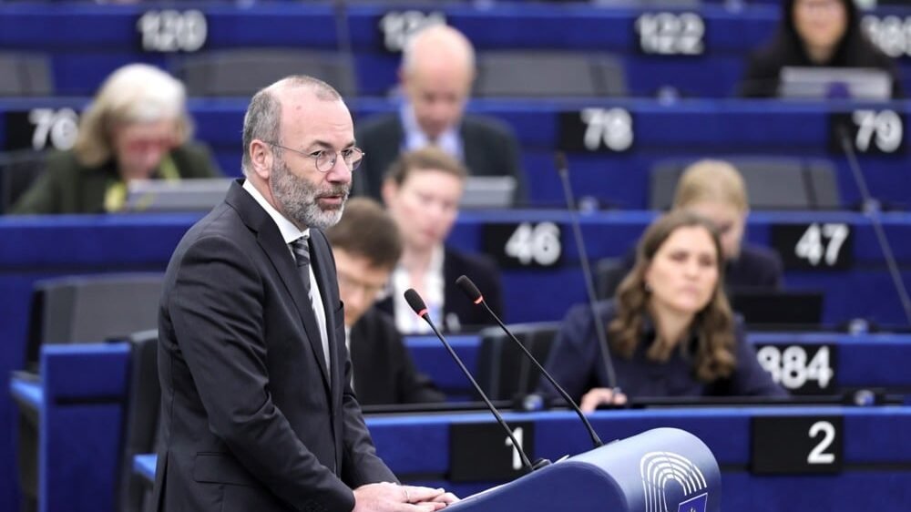 Манфред Вебер выступает в Европейском парламенте в Страсбурге