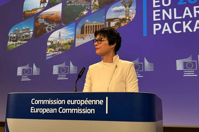 Марта Кос представляет доклад о расширении ЕС на 2025 год