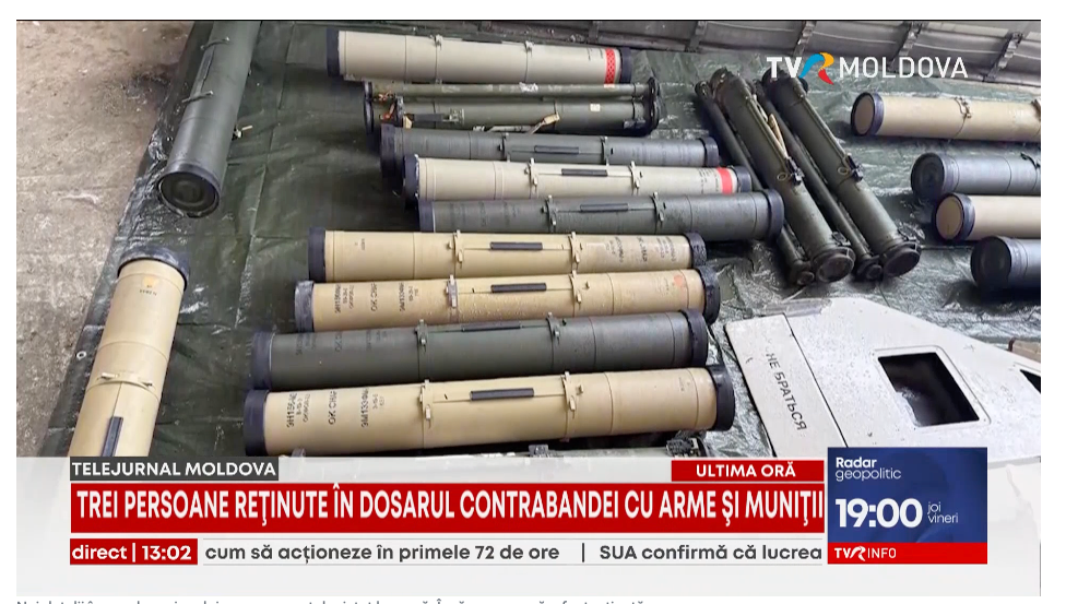 Контрабанда оружия на молдавско-румынской границе: что обнаружили в грузовике и почему заявления депутата не подтвердились Изъятые противотанковые гранатомёты и боеприпасы, показанные в сюжете TVR Moldova