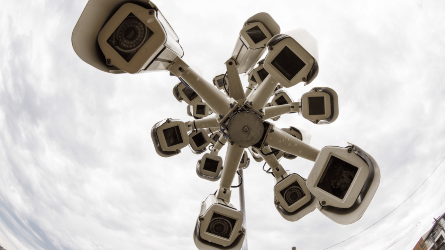 Азербайджан удаляет план детальной системы наблюдения через несколько минут после публикации