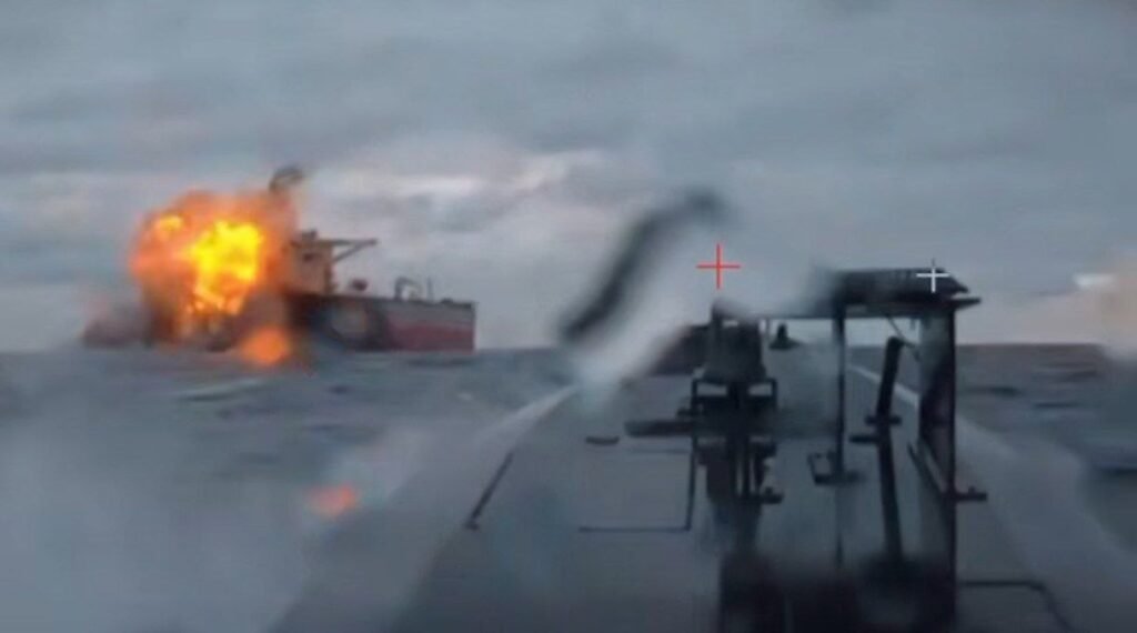 Дроны Sea Baby подбили очередной танкер из теневого флота России в Черном море