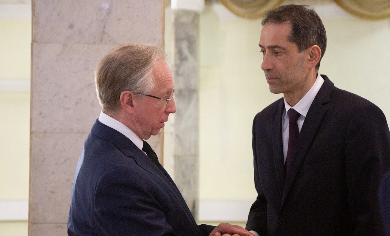 Встреча посла Азербайджана в России Рахмана Мустафаева с заместителем главы МИД России Михаилом Галузиным. Фото: Minval.az