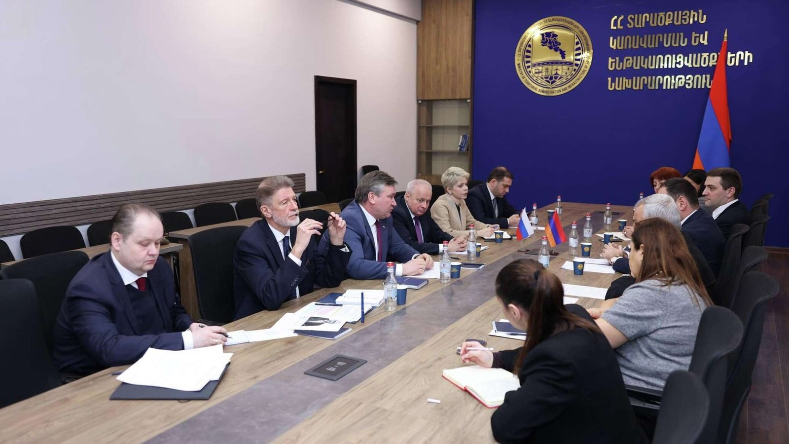 Встреча российской делегации с представителями Министерства территориального управления и инфраструктур Армении по вопросу продления работы Мецаморской АЭС. Фото: Голос Армении