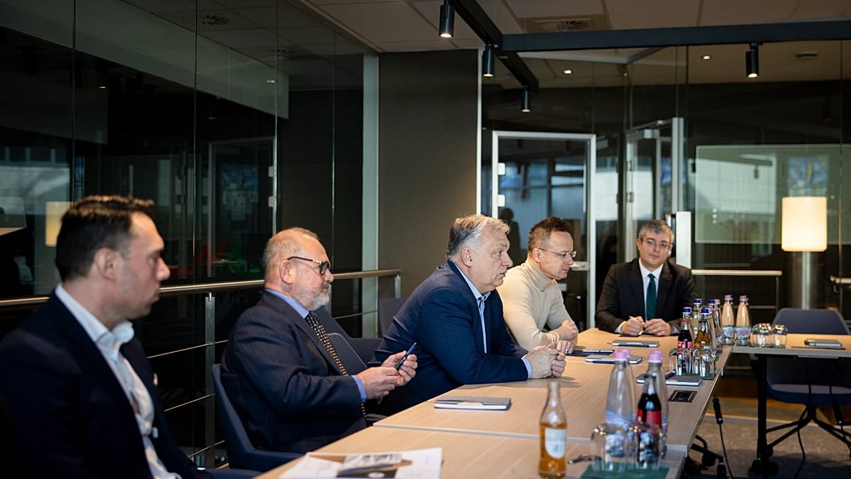 EU meeting with Hungarian delegation including Viktor Orb&aacute;n