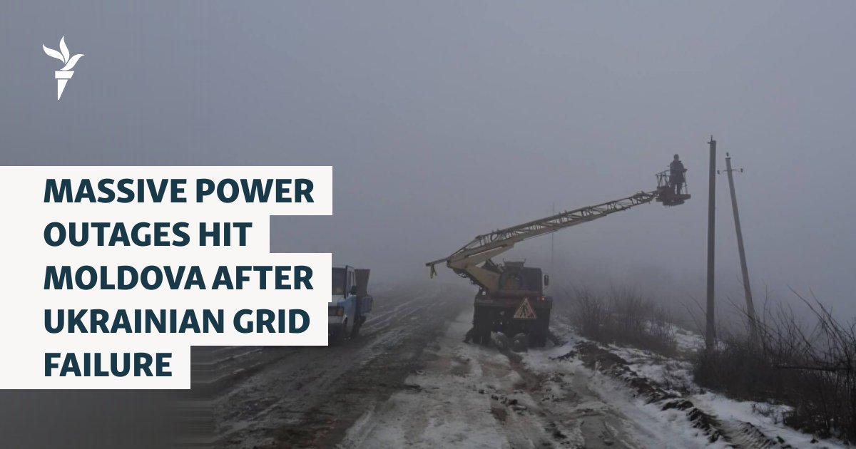 Ремонтная бригада восстанавливает линию электропередач в Молдове после блэкаута