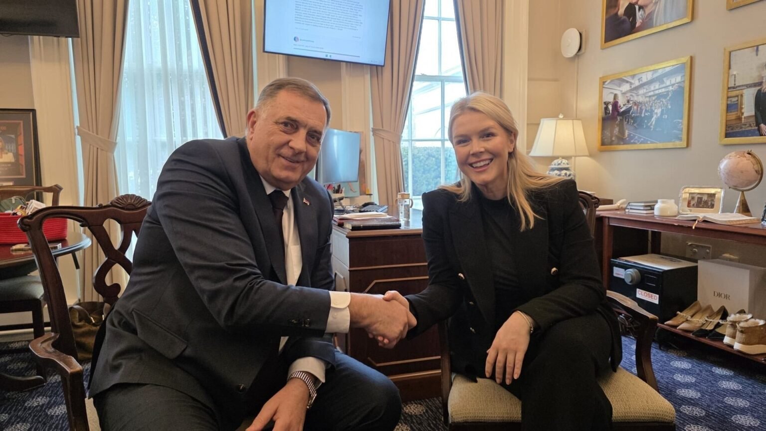 Милорад Додик на встрече с пресс-секретарем Белого дома Каролин Ливитт