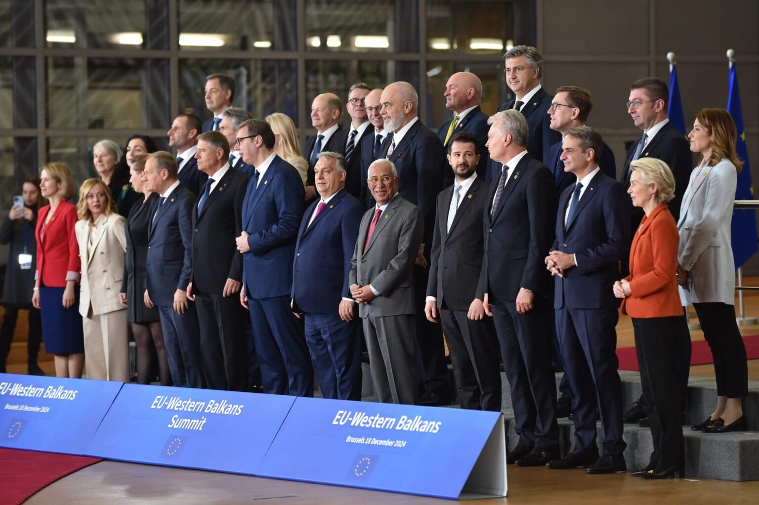 Групповое фото участников саммита ЕС — Западные Балканы 2024 года