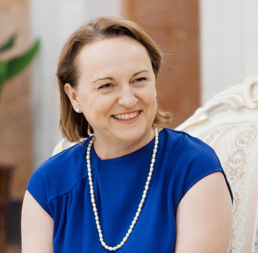 Посол ЕС в Молдове Ивона Пюрко — официальный портрет