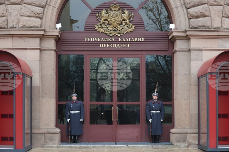 Президентска администрация