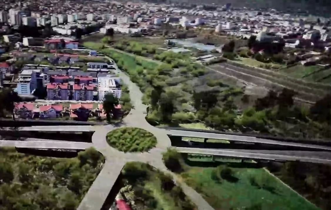 Воздушный 3D-рендер Клужской метрополитенской объездной дороги с транспортной развязкой