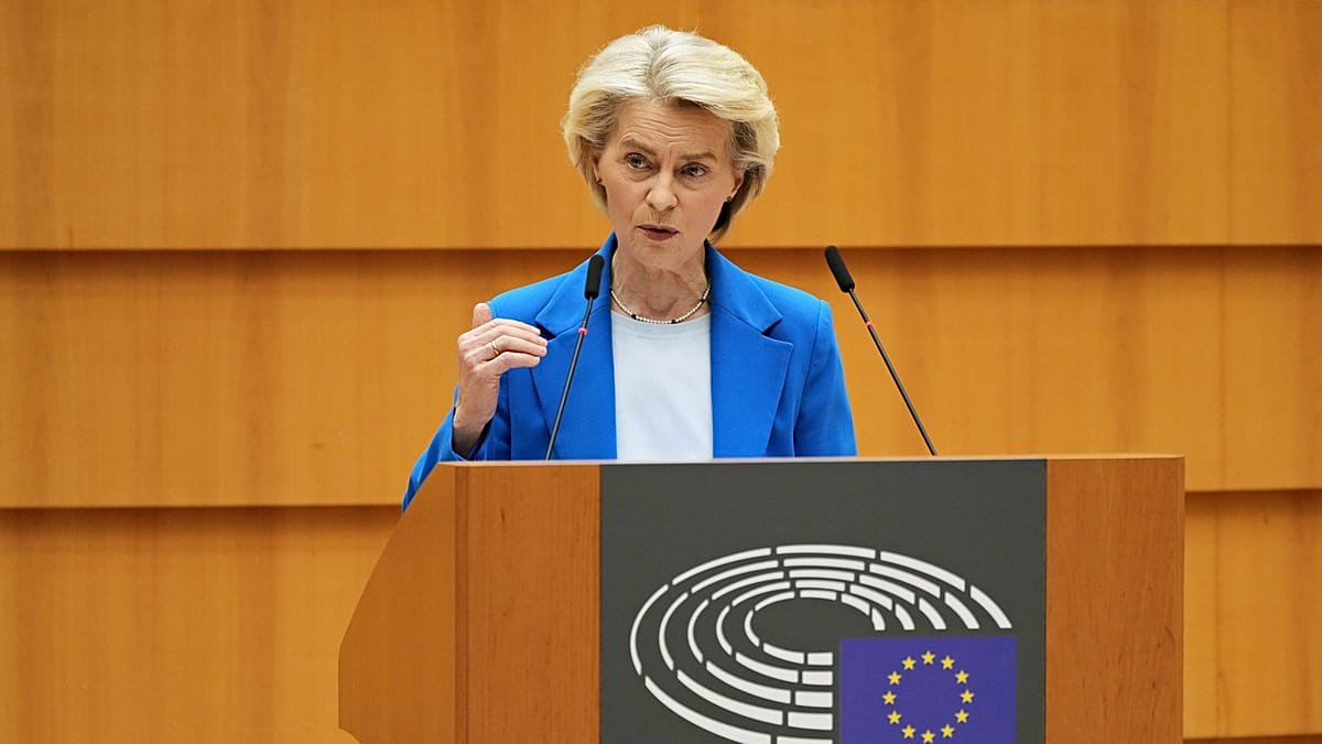 Председатель Еврокомиссии Урсула фон дер Ляйен выступает в Европарламенте