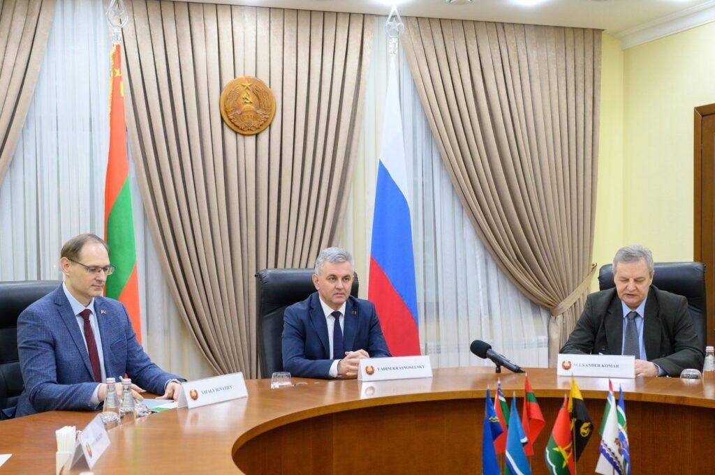 Лидер Приднестровья Вадим Красносельский на встрече с делегацией ОБСЕ в Тирасполе, 19 марта 2026 года