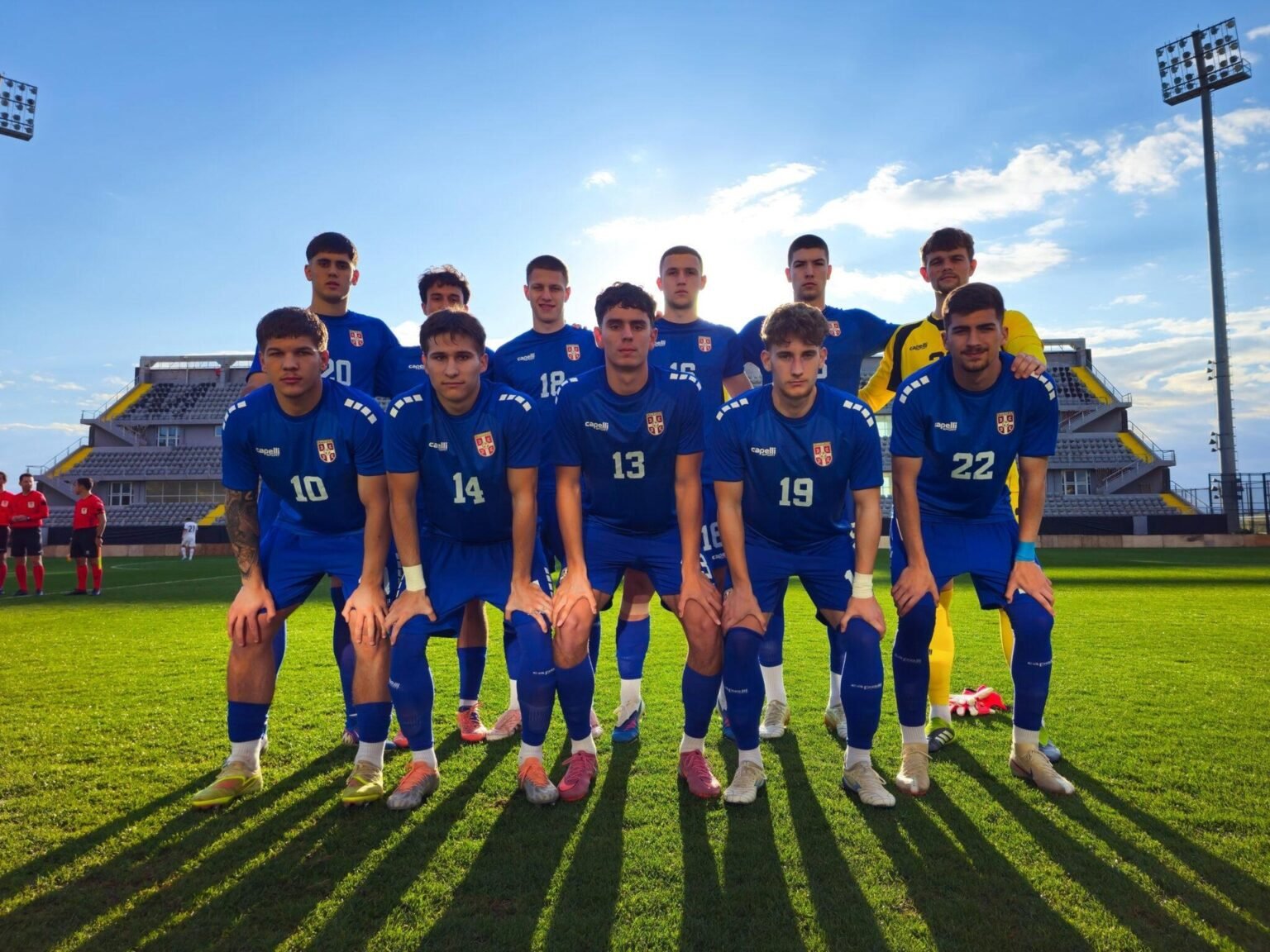 Сербия U-21 обыграла Кыргызстан 2:0 на сборах в Анталии Молодёжная сборная Сербии (U-21) перед товарищеским матчем с Кыргызстаном на сборах в Анталии