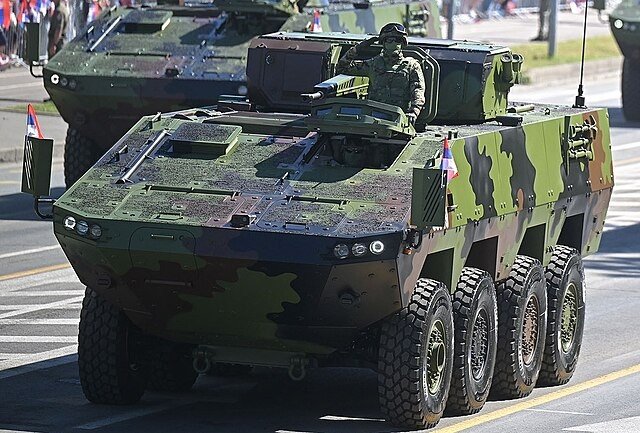 Сербская боевая машина пехоты Lazar 3M на военном параде — часть масштабного перевооружения армии Сербии