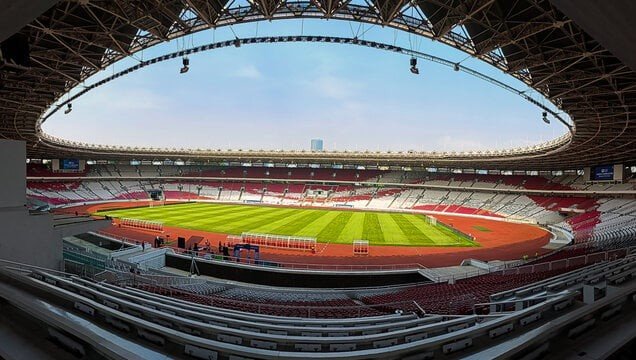 Панорамный вид стадиона «Гелора Бунг Карно» в Джакарте, где проходила серия FIFA 2026