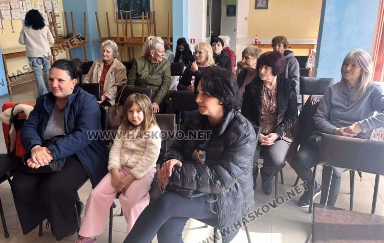 Жители села Книжовник и окрестных сёл собрались в читалище «Изгрев — 1900» на открытие «Библиотеки семян»