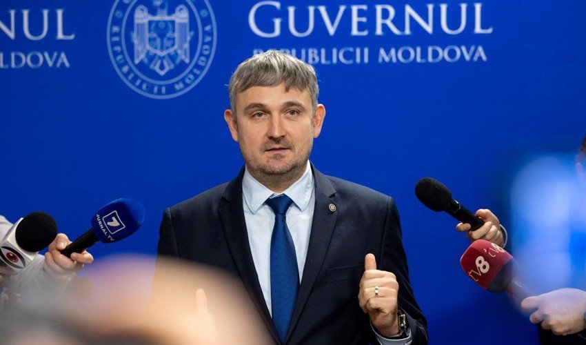 Пресс-брифинг в здании правительства Молдовы о бюджете сферы культуры