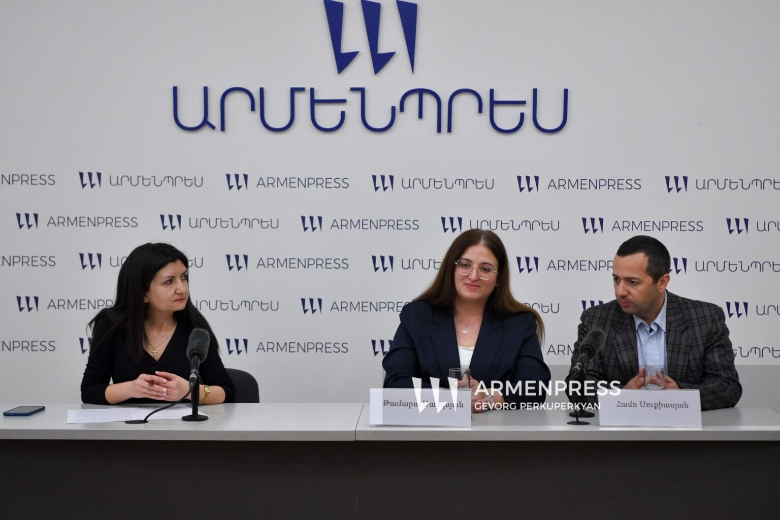 В Армении стартовал финал школьного фестиваля науки Организаторы Всешкольного фестиваля науки — 2026 на пресс-конференции в Ереване