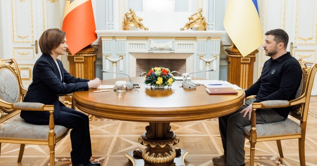 Майя Санду и Владимир Зеленский на двусторонней встрече