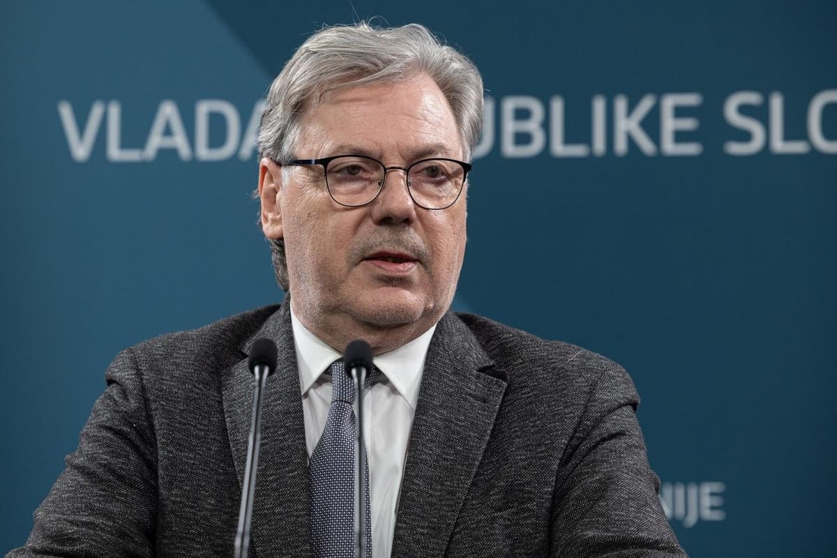 Vojko Volk, government spokesperson, at press conference