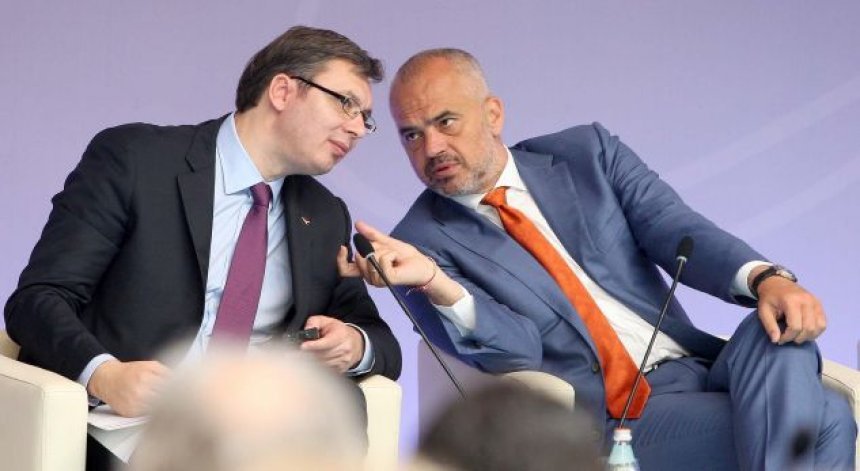 Премьер-министр Албании Эди Рама и президент Сербии Александр Вучич. Фото: Balkanweb