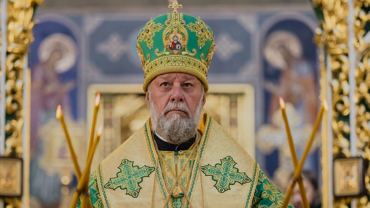 Митрополит Кишинёвский и всея Молдовы Владимир в кафедральном соборе Кишинёва