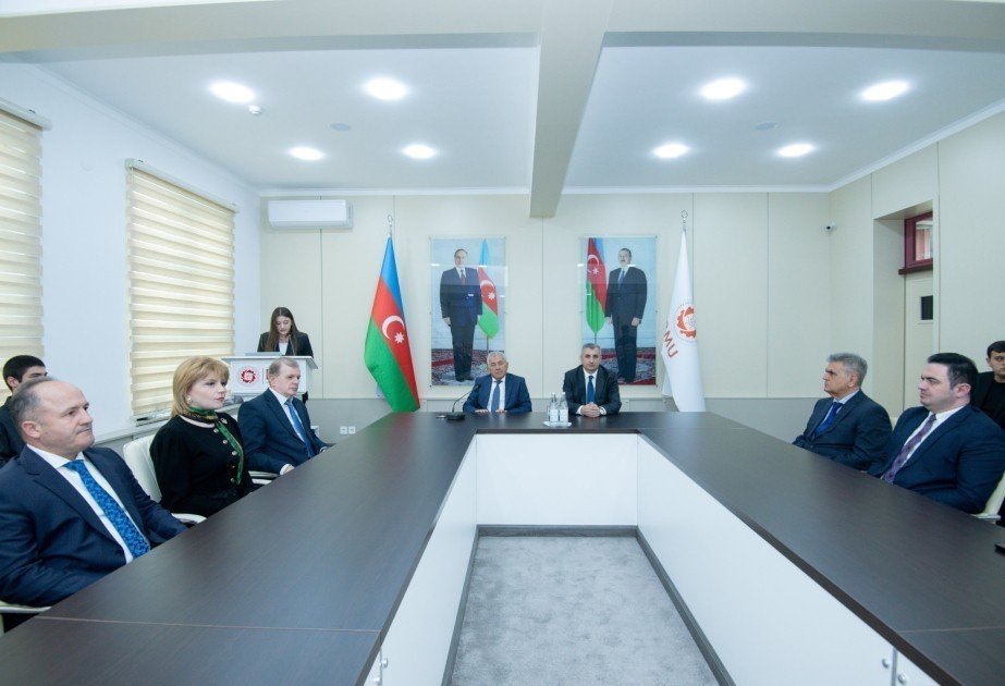 Официальная встреча делегаций ГТУ и Азербайджанского государственного аграрного университета в конференц-зале