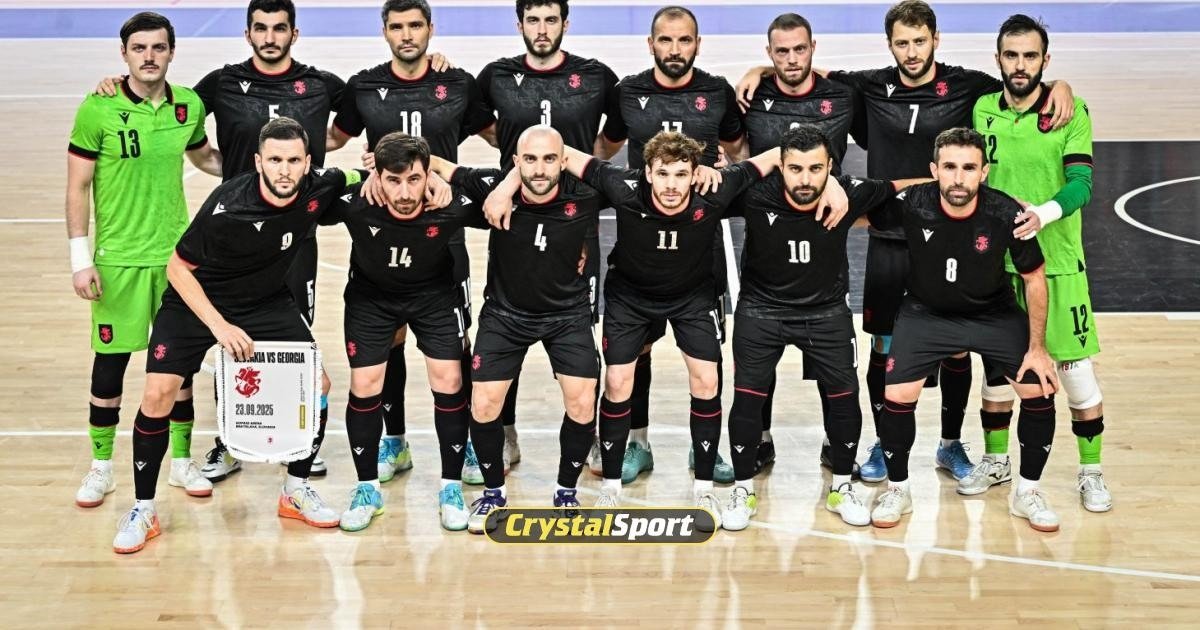 Сборная Грузии по футзалу перед первым товарищеским матчем против Азербайджана (9 апреля, победа 4:2)