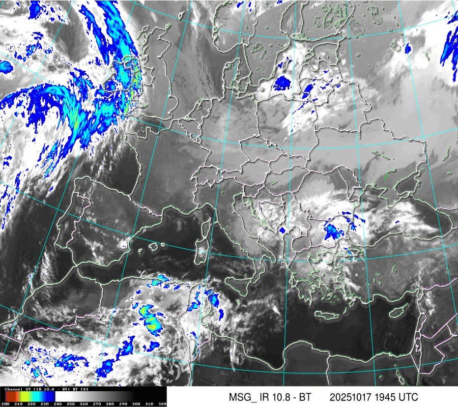 Инфракрасный спутниковый снимок Европы в канале 10,8 мкм (Meteosat, съёмка 18 апреля 2026 года, 21:45 UTC): плотная облачность и активные фронтальные системы у Атлантического побережья, более ясное небо над Балканами и Болгарией перед сменой погоды