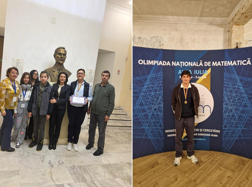 Ученики из жудеца Васлуй на Национальной олимпиаде по математике: групповое фото участников у бюста и на фоне баннера олимпиады