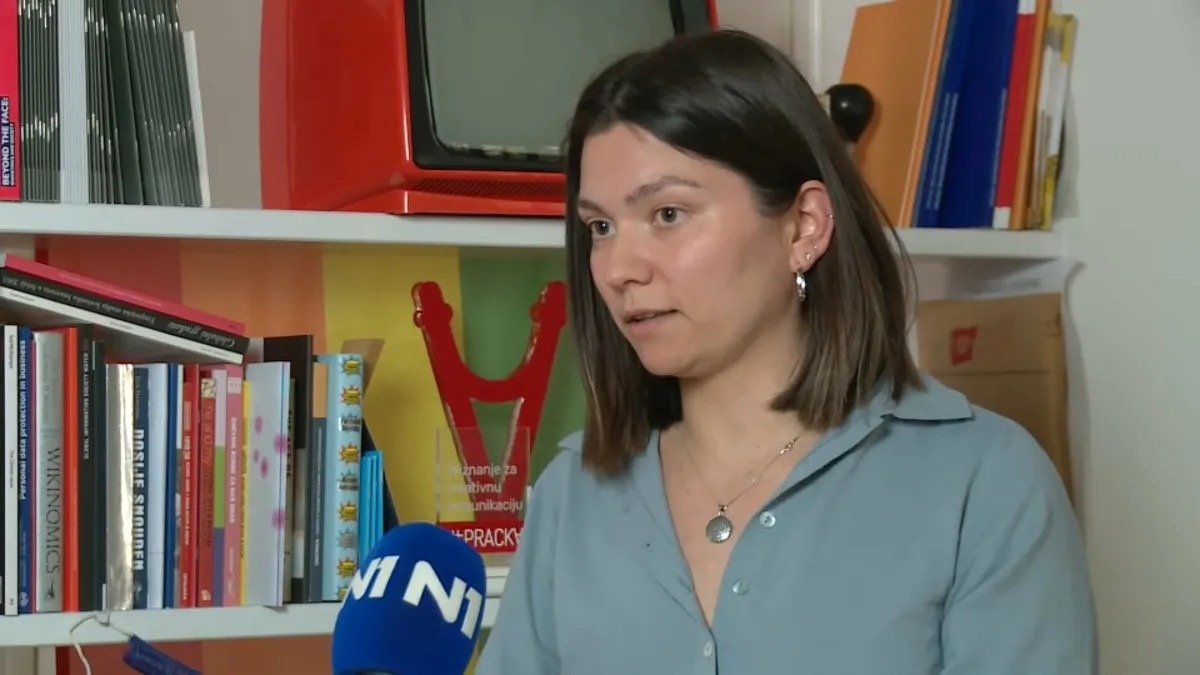 Мила Баич из фонда Share даёт интервью телеканалу N1 о последствиях утечки медицинских данных