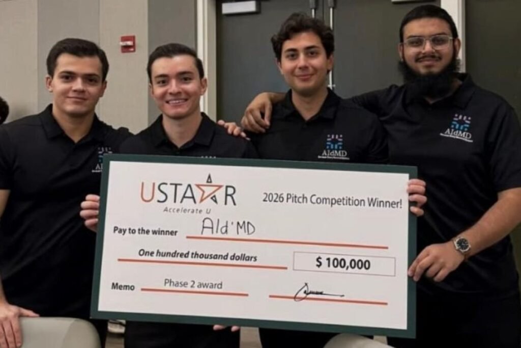 Студенты из Азербайджана создали ИИ-платформу для врачей в США Команда AIdMD с чеком на 100 000 долларов после победы в конкурсе USTAAR 2026 Pitch Competition