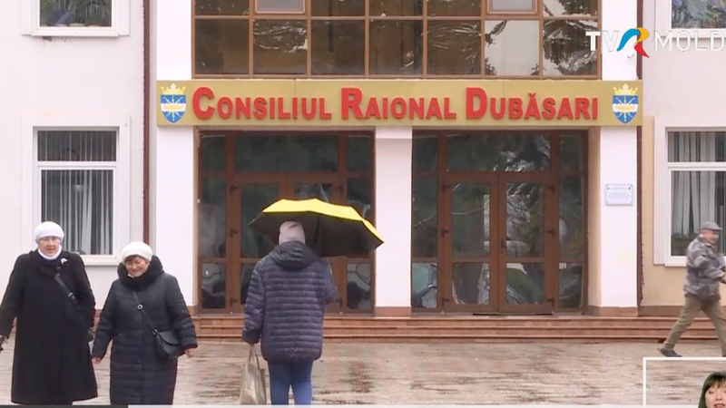 Здание Районного совета Дубэсарь — административный центр района, где проходили слушания по вопросу песчаных карьеров